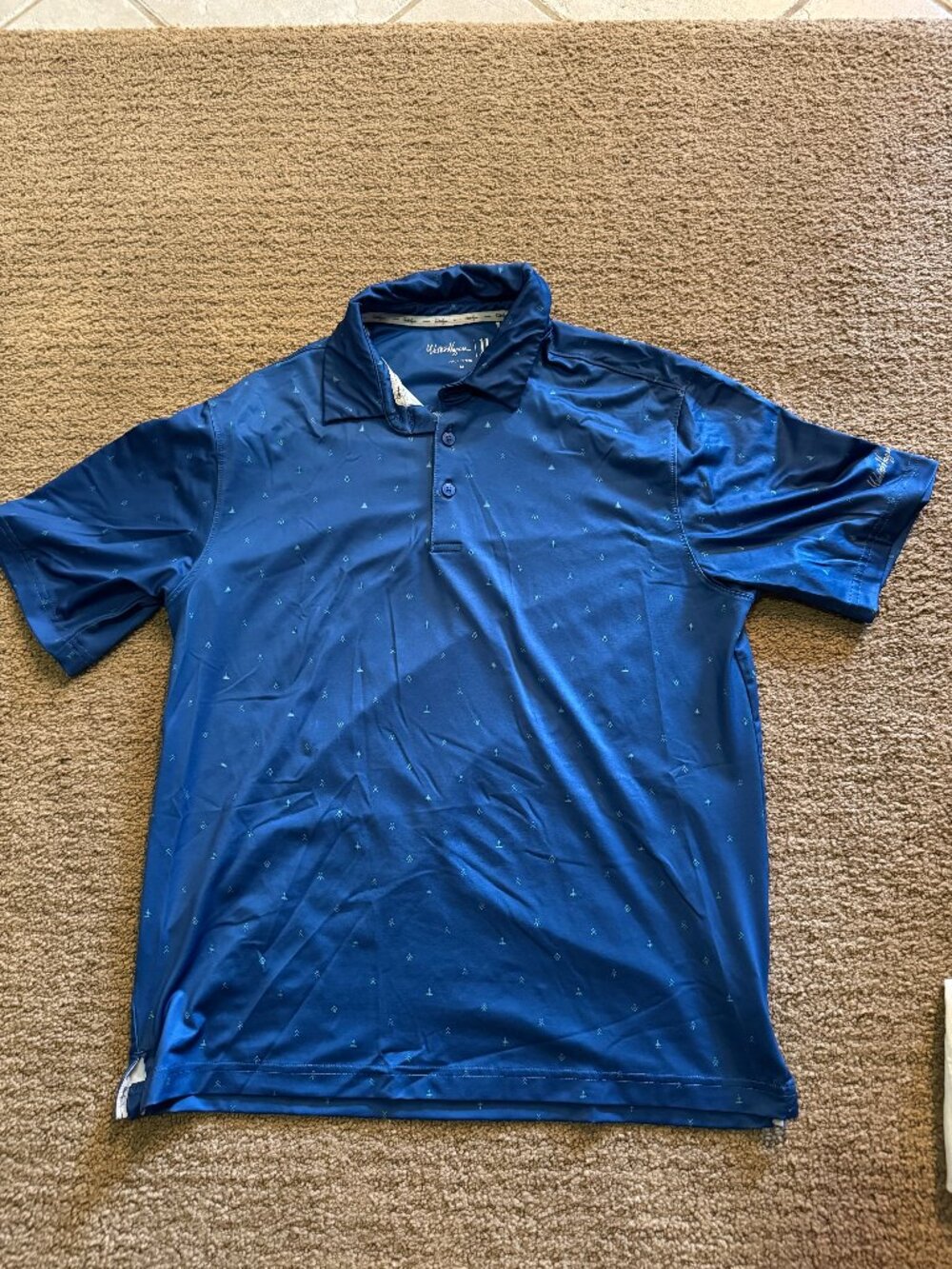 Walter Hagen Blue Christmas Theme Pattern Medium Polo